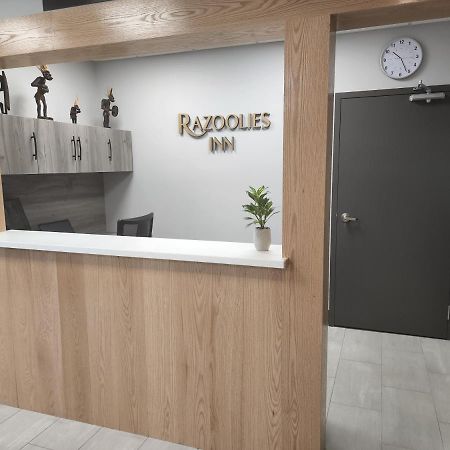Razoolies Inn スティーブンビル エクステリア 写真
